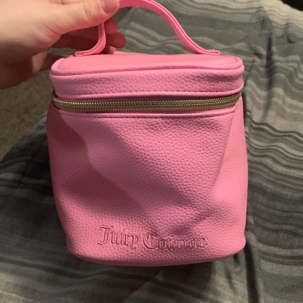 New Juicy Couture Makeup Bag or SkinCare Bag!!